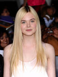 Elle Fanning エル・ファニング