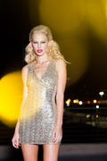 th_490426295_jana_cruder_photo_shasa_winter_campaign_lookbook20121025_27_122_515lo.jpg