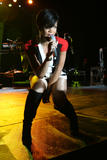 http://img31.imagevenue.com/loc787/th_49323_celeb-city.org_Rihanna_Z100_Party_Plane_with_DKNY_JEANS_Performance_02-03-2008_016_123_787lo.jpg