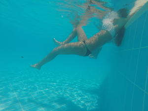Teen Bikini Swimming Pool Candids -v4gdoixzk0.jpg