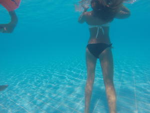 Teen Bikini Swimming Pool Candids -s4gdoi2tbp.jpg